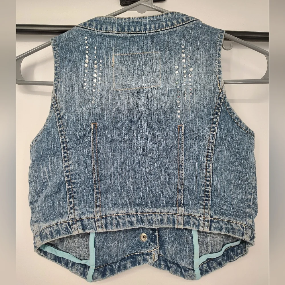 Justice Blue Denim Vest with Rhinestone Accents Girls Size Small, 10